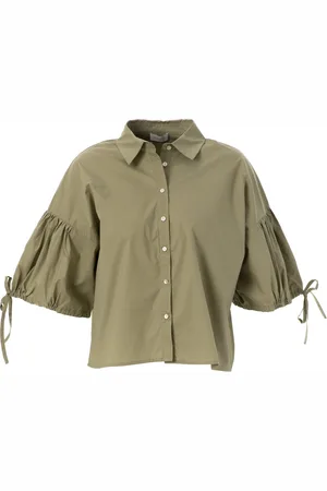JcSophie De Blouse Gislaine van is een stijlvolle casual blouse met een spreidkraag en boxy fit