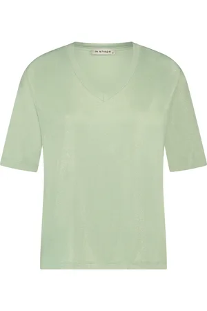 In Shape De Top Day van is een elegante dames top korte mouw, perfect voor zomerse dagen