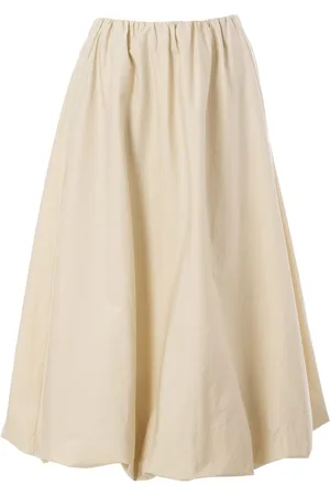 JcSophie De Rok Glennys van is een elegante dames rok met een elastische tailleband en een effen patroon