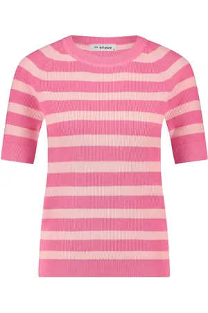 In Shape De Pullover Ottilie van is een casual dames top met een ronde hals en lange mouwen