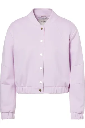 beaumont De Jack Poppy van is een stijlvolle toevoeging aan de collectie dames bomberjacks