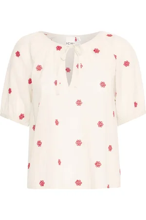Ichi Blouse Vinna van is een stijlvolle blouse met een vrouwelijke, casual stijl