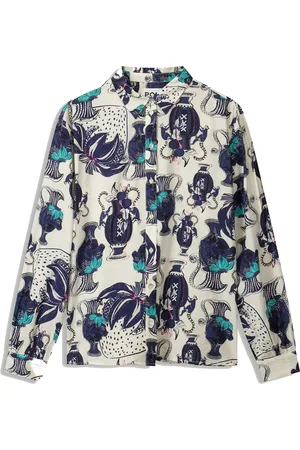 POM Amsterdam De Blouse Milly Vases Cream van is een trendy dames blouse met een grafisch patroon
