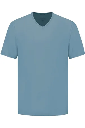 Dstrezzed Het T-shirt Stewart van is een stijlvol heren t-shirt met een minimalistisch ontwerp