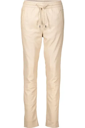 Gipsy De Tariza Wit leren broek is een stijlvolle en veelzijdige toevoeging aan je garderobe