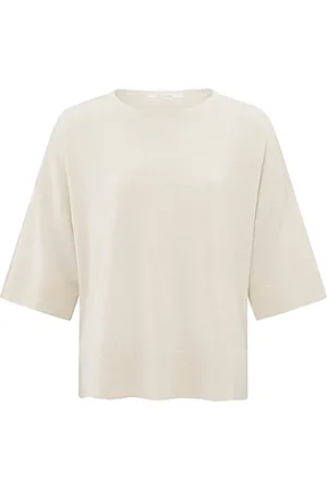 YAYA Ontdek het T-shirt, een prachtig voorbeeld van minimalisme en comfort