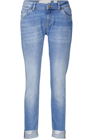 Zhrill De Jeans Nova van is een stijlvolle dames jeans met een casual stijl en normale taille