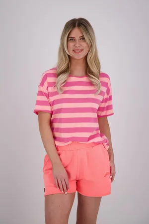 Superdry De Short Essential Logo van biedt comfort en stijl