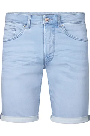 Petrol Industries Shorts Ros Denim van is een casual heren short met een normale taille en slimfit pasvorm