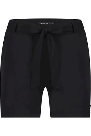 Lady Day De Shorty van is een minimalistische, casual dames short met een normale taille en effen patroon