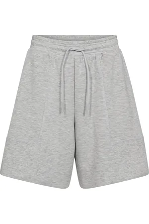 Mos Mosh De Short Nadi van is een casual dames short met een elastische taille en een comfortabel koordsluiting