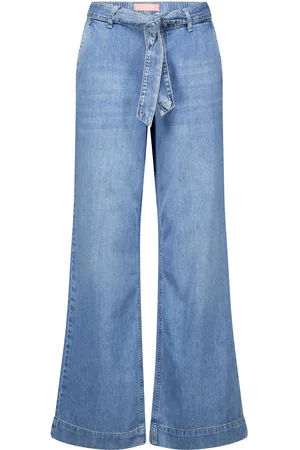 Para Mi Broek Mira van is een stijlvolle lange broek met wijde pijpen, perfect voor een casual uitstraling