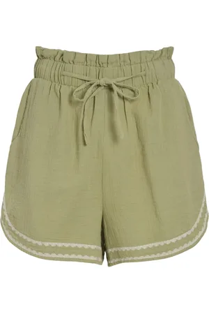 VILA De Short Tovan van is een casual dames short met een elastische taille en koordsluiting