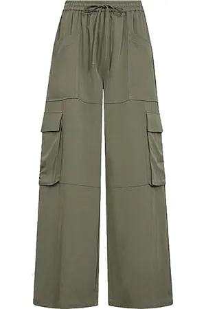 Co`Couture De Pantalon Ella Cargo van combineert een casual en sportieve stijl met functionaliteit