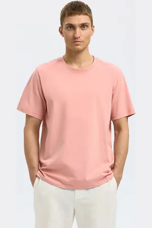 SELECTED De T-shirt Aspen van is een casual heren T-shirt met een ronde hals en korte mouwen