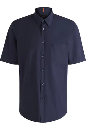 HUGO BOSS Het Overhemd van is een casual heren overhemd met een button down kraag en korte mouwen