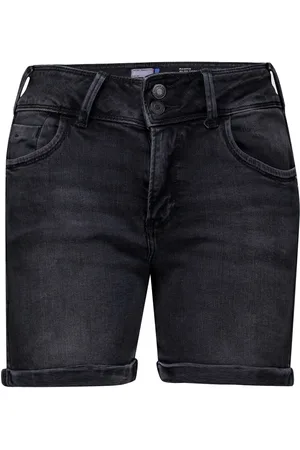 LTB De Short Rosina van is een casual dames short met een hoge taille, voorzien van voor- en achterzakken