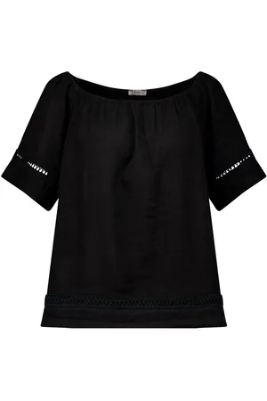 Sorbet De blouse van is een stijlvolle dames top met korte mouwen, ideaal voor een casual en trendy look