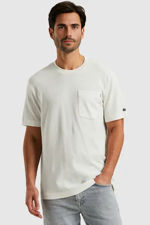 Cast Iron Het T-shirt van is een stijlvol heren T-shirt met een ronde hals en korte mouwen, ideaal voor casual gelegenheden