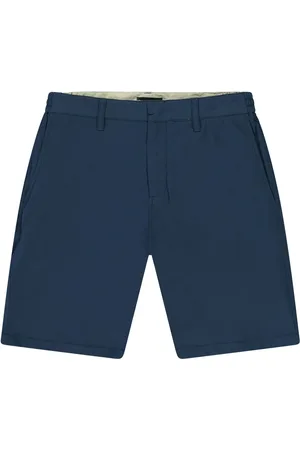 Cars De Short Packall Travel van is een casual heren short met een normale taille
