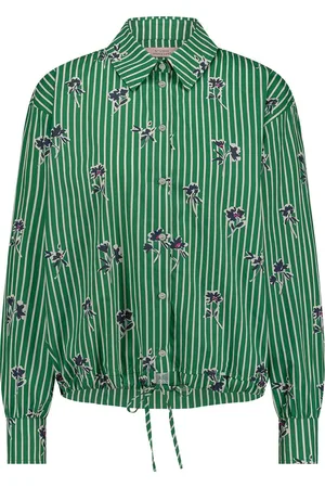 Studio Anneloes De Blouse Dio Flower Stripe van is een casual dames blouse met een speels streep- en bloemenpatroon