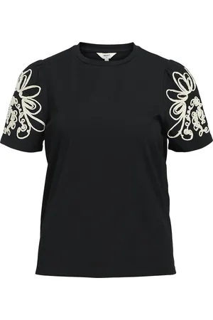 Object De Top Caroline Joanna van is een casual dames t-shirt gemaakt van zacht katoen