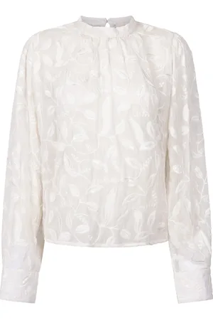 Aaiko Blouse Quinty van is een trendy dames blouse met een opstaande kraag en lange mouwen