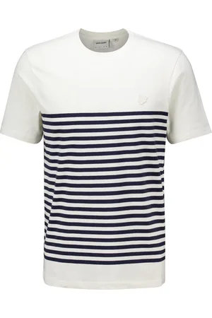 Lyle & Scott Het T-shirt van Lyle&scott is een casual heren polo met een ronde hals en korte mouwen
