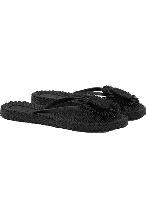 Ilse Jacobsen De dames slippers met bloemen van combineren een bohemian stijl met een effen patroon