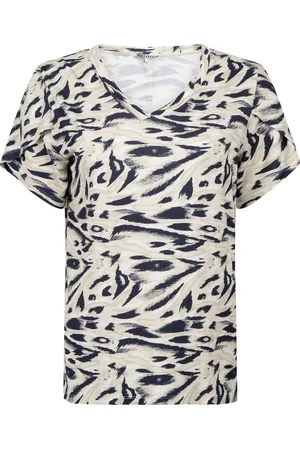 ZOSO De Top Dora van is een stijlvol dames T-shirt met een opvallende panterprint