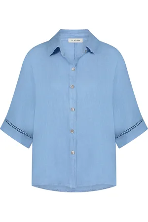 In Shape Blouse Femme van is een casual blouse met een losse pasvorm