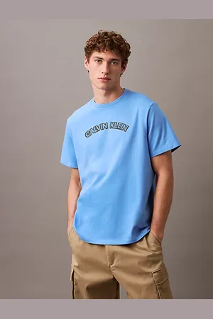 Calvin Klein T-shirt met gebogen logo