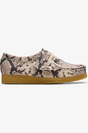 Clarks Wallabee