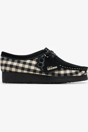 Clarks Wallabee