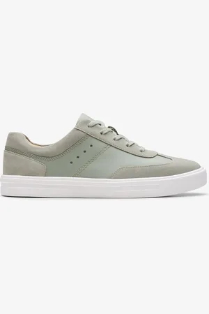 Clarks Makea Court