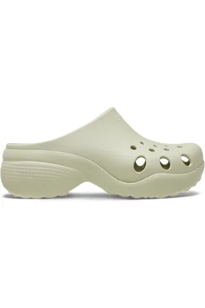 Crocs Aura Klompen Unisex 33