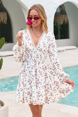 Cupshe Cr??mekleurige Rosebud Diepuitgesneden Mini-jurk met Lange Mouwen