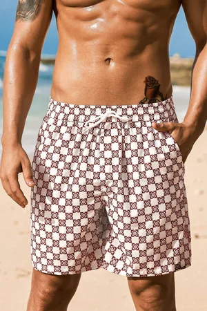 Cupshe Checkmate geruite boardshorts