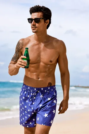 Cupshe Boardshorts met sterren van de nachthemel