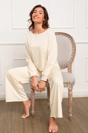 Cupshe Cr??mekleurige pyjamaset met lange mouwen en broek
