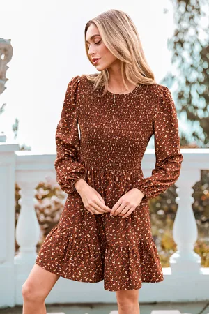 Cupshe Bruine midi-jurk met bubbelmouwen en smokwerk