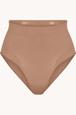 SKIMS Seamless Sculpt corrigerende slip