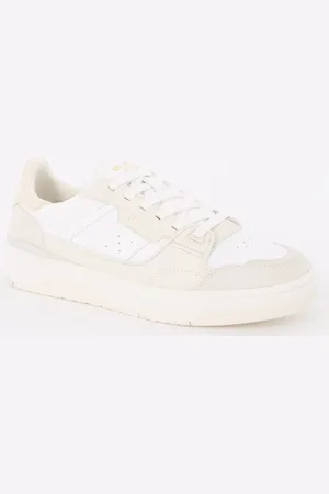 Axel Arigato Clay sneaker van leer met suède details