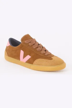 Veja Volley sneaker van leer met suède details