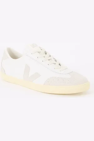 Veja Volley sneaker van leer met suède details