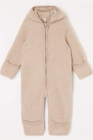 Huttelihut Babypak van wol met capuchon