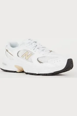 New Balance 530 sneaker met mesh details