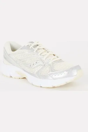 Saucony Ride Millennium sneaker met mesh details