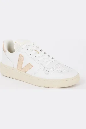 Veja V-10 sneaker van leer met logo