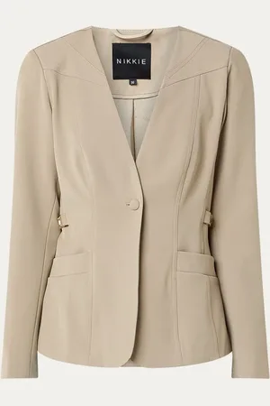 NIKKIE. Iringa blazer met steekzakken en V-hals